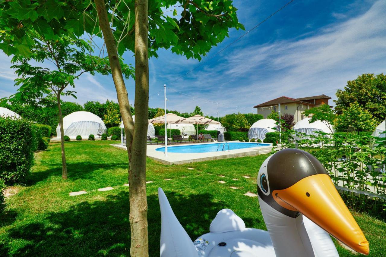 Seagloo Glamping - Adults Only Hotel Costinesti Exterior photo