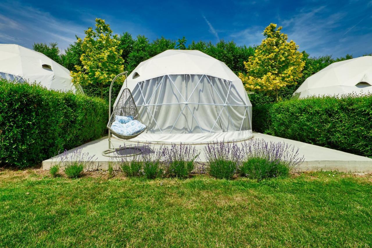 Seagloo Glamping - Adults Only Hotel Costinesti Exterior photo