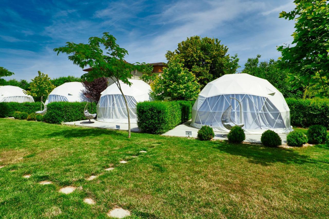 Seagloo Glamping - Adults Only Hotel Costinesti Exterior photo